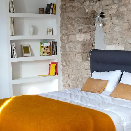 La Maison Près De La Fontaine Saignon