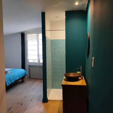 La Maison Près De La Fontaine